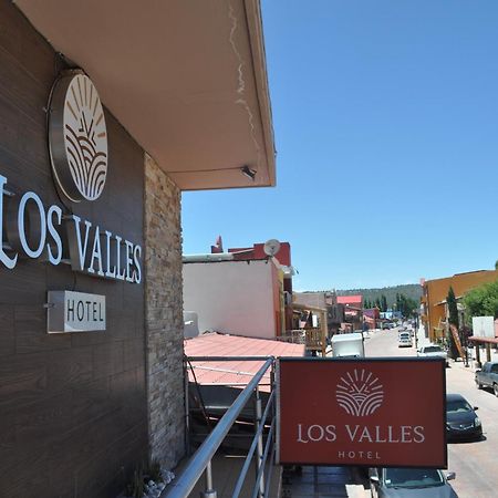 كريل Hotel Los Valles المظهر الخارجي الصورة